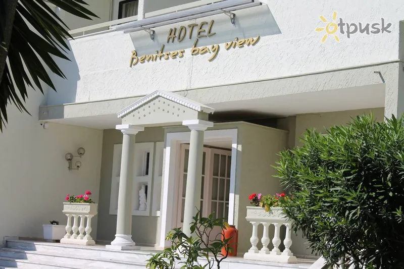 Фото отеля Benitses Bay View Hotel 3* Korfu Graikija išorė ir baseinai