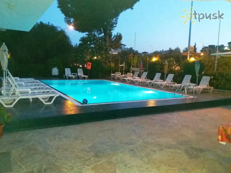 Фото отеля Unver Hotel 2* Marmaris Turkija išorė ir baseinai