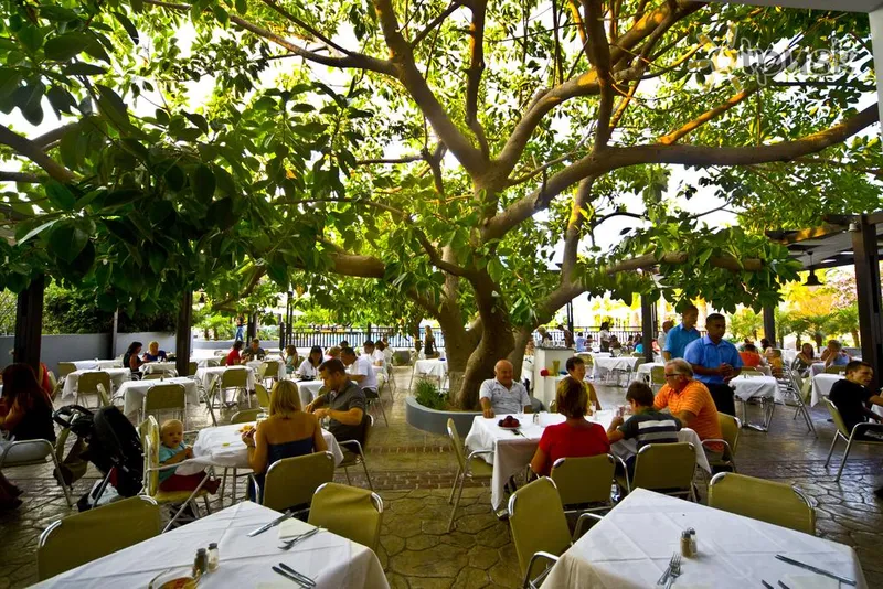 Фото отеля Sun Palace 4* Kosas Graikija barai ir restoranai