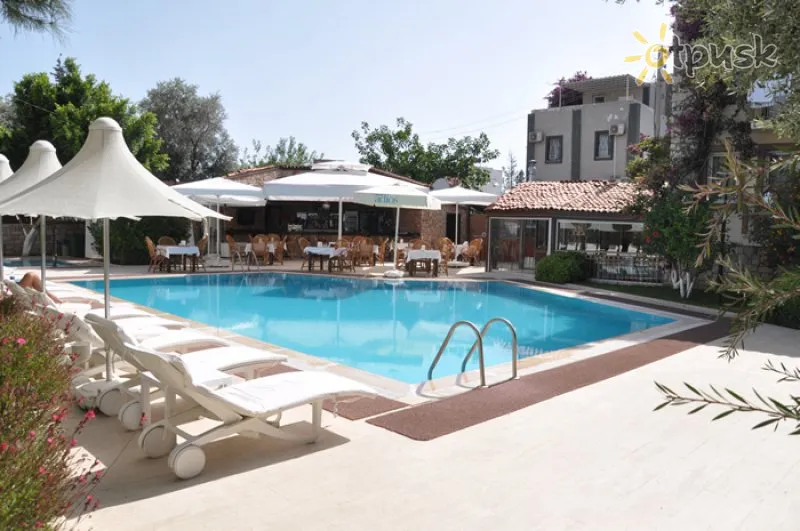 Фото отеля Moonshine Hotel & Suites 3* Бодрум Туреччина екстер'єр та басейни