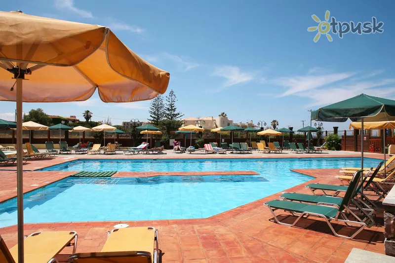 Фото отеля Kaissa Beach Hotel 3* о. Крит – Іракліон Греція екстер'єр та басейни