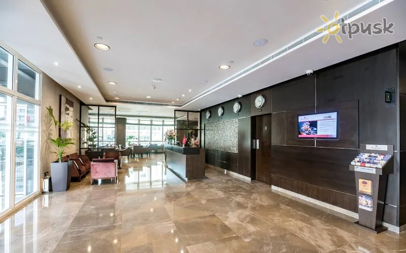 Фото отеля Ramada Downtown Abu Dhabi 4* Abu dabī AAE vestibils un interjers