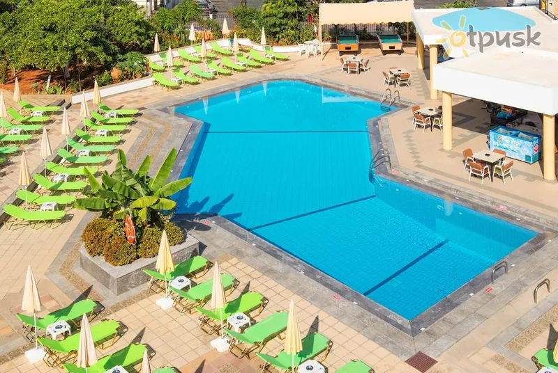 Фото отеля Malia Holidays Hotel 2* par. Krēta - Herakliona Grieķija ārpuse un baseini