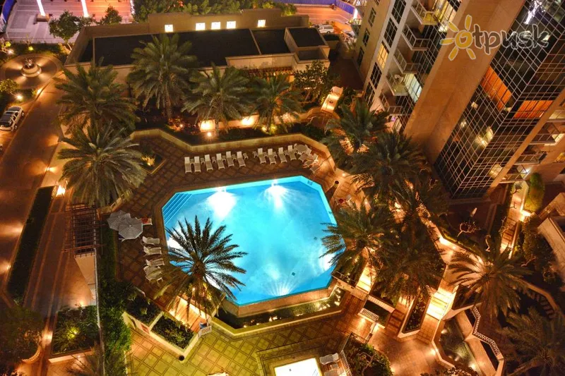 Фото отеля Ramada Downtown Burj Dubai 4* Дубай ОАЕ екстер'єр та басейни