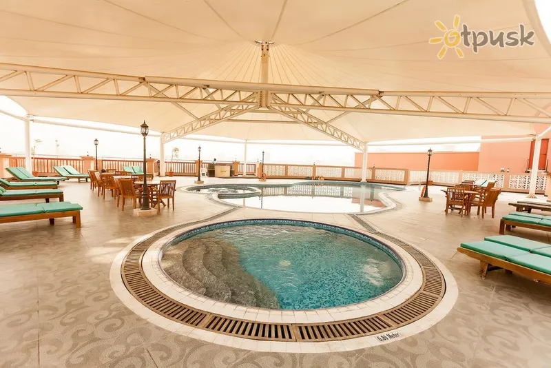 Фото отеля Red Castle Hotel Sharjah 4* Šārdža AAE ārpuse un baseini