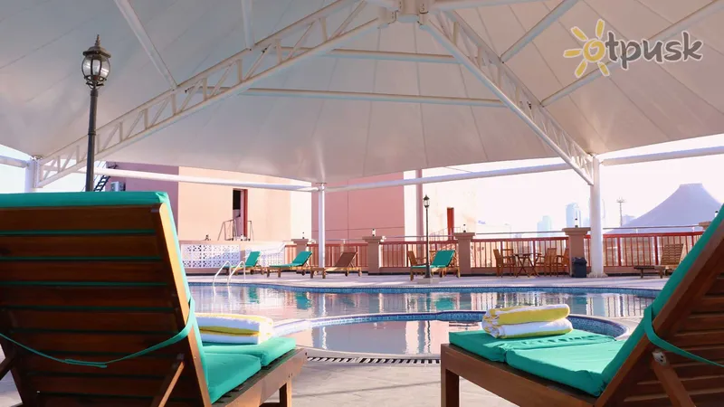 Фото отеля Red Castle Hotel Sharjah 4* Шарджа ОАЭ экстерьер и бассейны