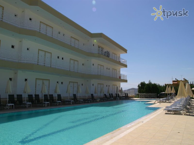 Фото отеля Chrissys Paradise 3* о. Крит – Ираклион Греция экстерьер и бассейны