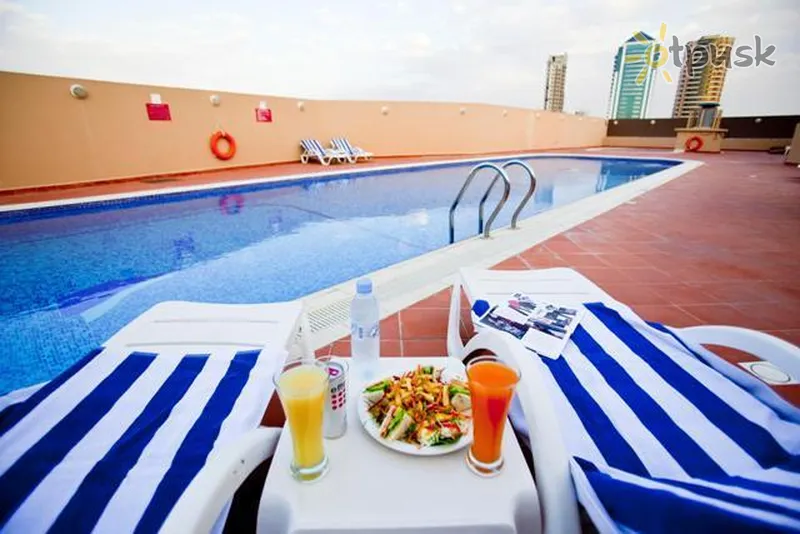 Фото отеля Icon Hotel Apartments 3* Dubajus JAE išorė ir baseinai