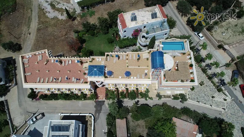 Фото отеля Porto Plakias Hotel 4* о. Крит – Ретимно Греція екстер'єр та басейни