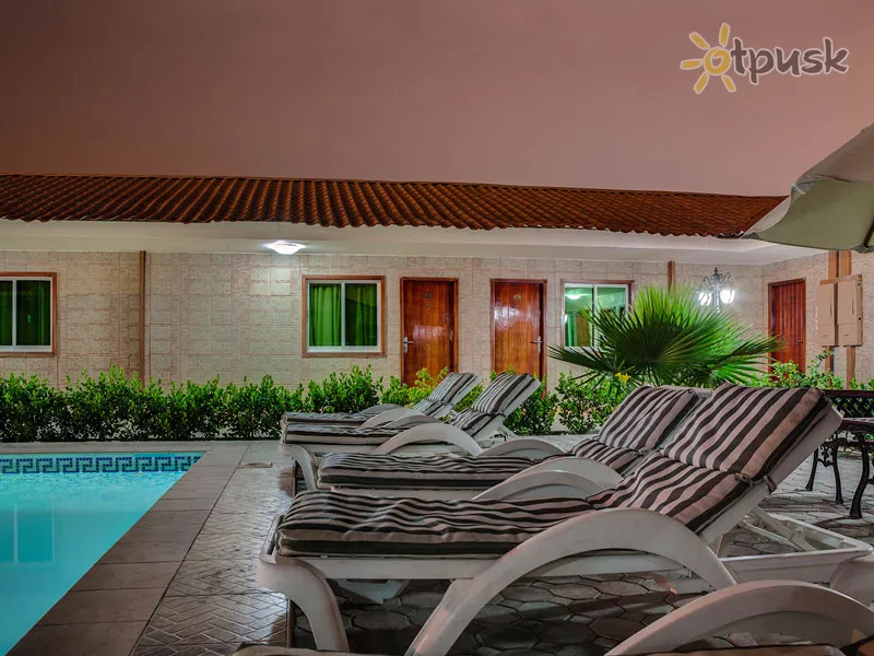 Фото отеля Marhaba Resort 3* Шарджа ОАЭ экстерьер и бассейны