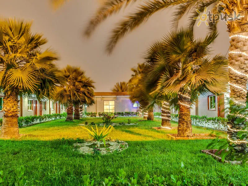 Фото отеля Marhaba Resort 3* Шарджа ОАЕ екстер'єр та басейни