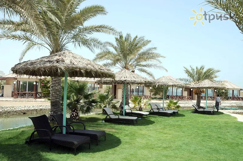 Фото отеля Al Bander Hotel & Resort 4* Манама Бахрейн экстерьер и бассейны