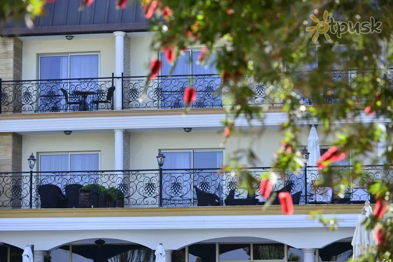 Фото отеля Villa Augusto Boutique Hotel & SPA 5* Алания Турция экстерьер и бассейны