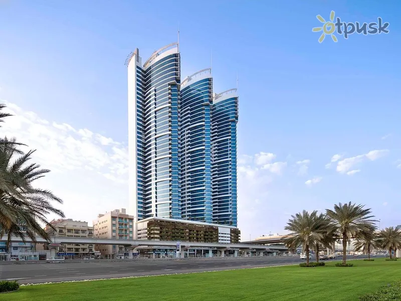 Фото отеля Novotel Dubai Al Barsha 4* Дубай ОАЕ екстер'єр та басейни