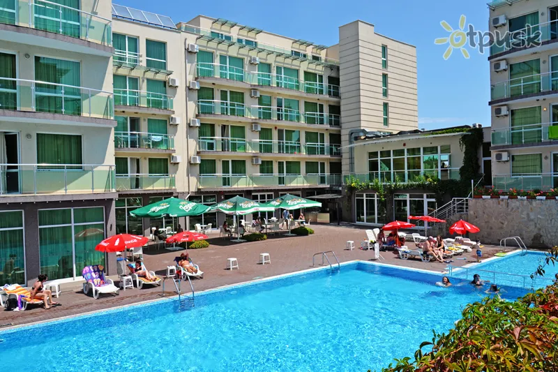 Фото отеля The Clara Hotel Bulgaria 3* Burgasas Bulgarija išorė ir baseinai