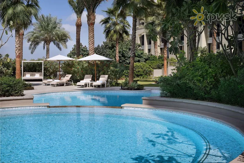 Фото отеля Palazzo Versace Dubai 5* Дубай ОАЕ екстер'єр та басейни
