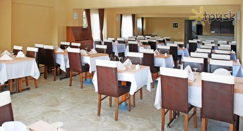 Фото отеля Blue Sea Hotel 3* Кушадасы Турция бары и рестораны