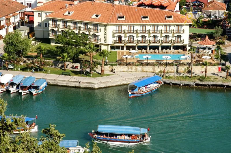 Фото отеля Dalyan Tezcan Hotel 4* Даламан Туреччина екстер'єр та басейни