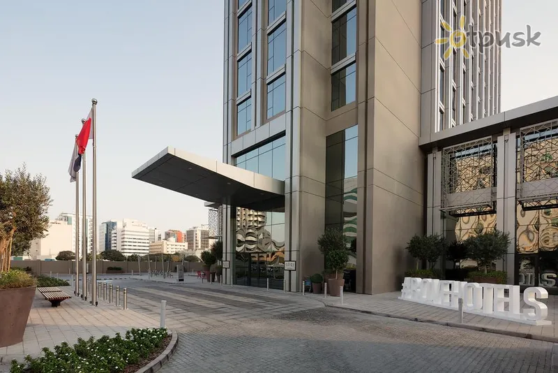 Фото отеля Rove City Centre 3* Дубай ОАЭ экстерьер и бассейны