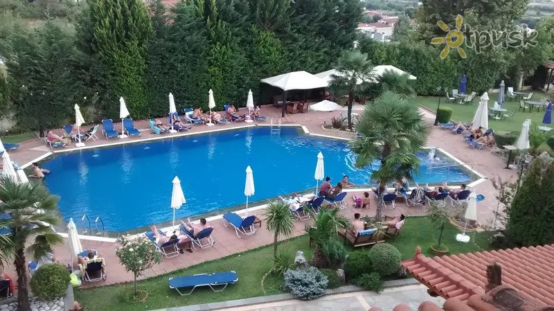 Фото отеля Famissi Eden Hotel 4* Каламбака Греция экстерьер и бассейны