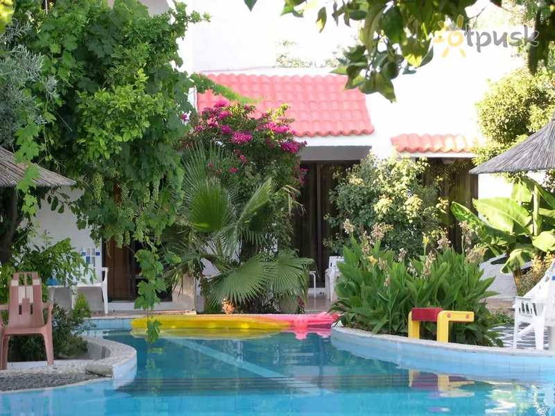 Фото отеля Oasis Hotel & Bungalows 3* о. Родос Греція екстер'єр та басейни