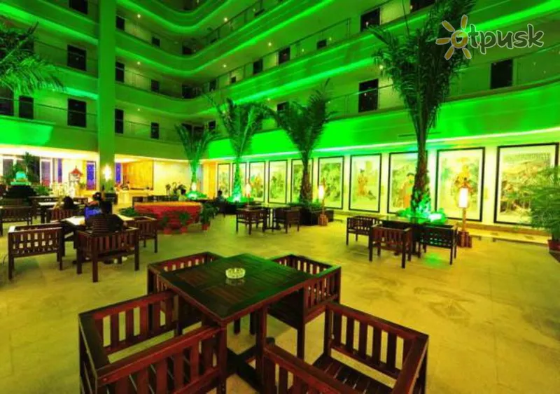 Фото отеля Sanya Baosheng Seaview Hotel 2* apie. Hainanas Kinija barai ir restoranai