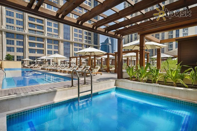 Фото отеля Hilton Dubai Al Habtoor City 5* Дубай ОАЭ экстерьер и бассейны