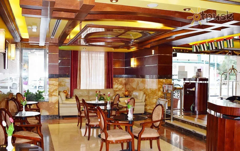 Фото отеля Royal Tulip Sharjah Hotel Apartments 3* Шарджа ОАЭ бары и рестораны