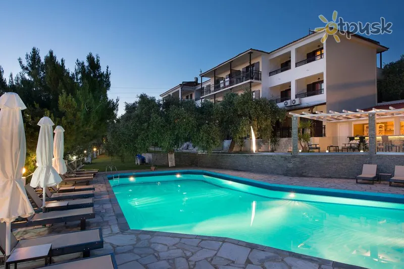 Фото отеля Villa Natassa Hotel 2* о. Тасос Греція екстер'єр та басейни