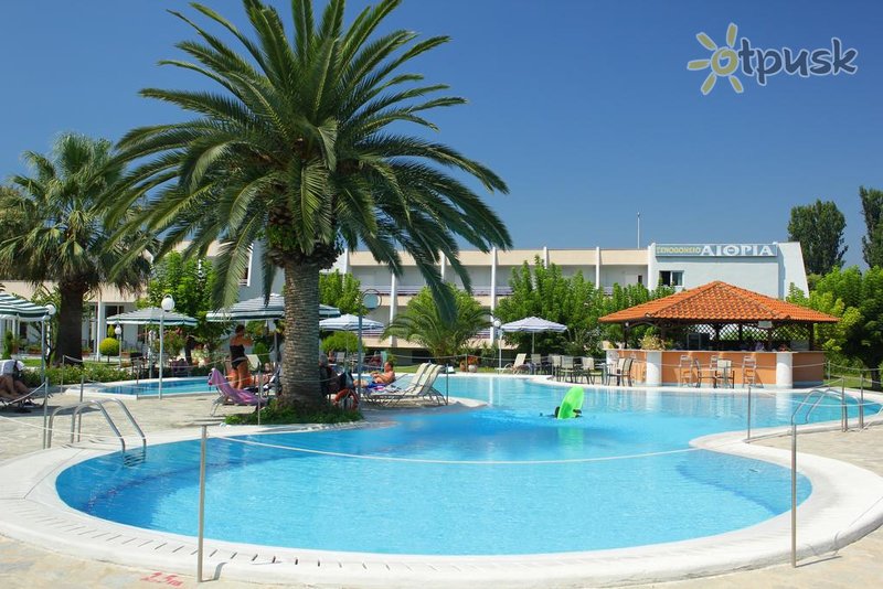 Фото отеля Aethria Hotel 3* par. Thassos Grieķija ārpuse un baseini