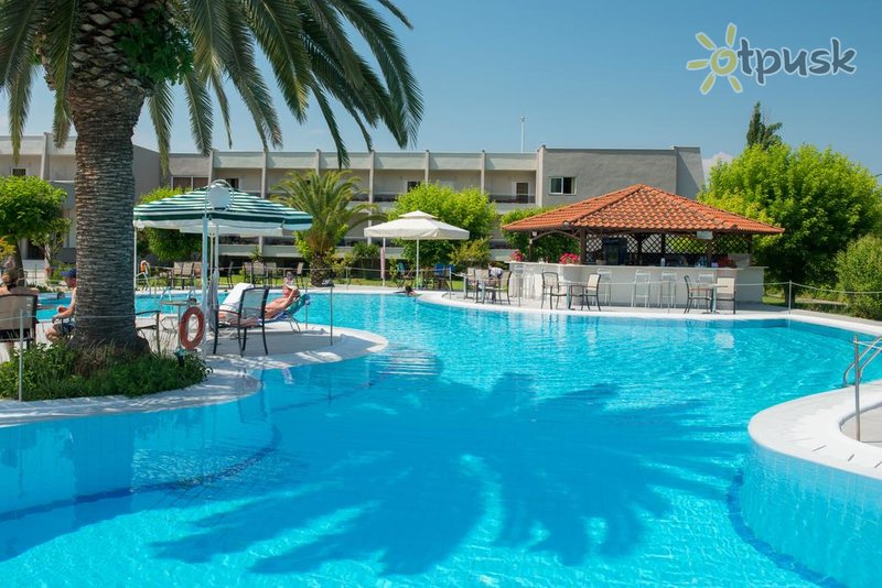 Фото отеля Aethria Hotel 3* par. Thassos Grieķija ārpuse un baseini