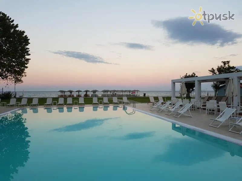 Фото отеля Olympios Zeus 3* Пиерия Греция экстерьер и бассейны