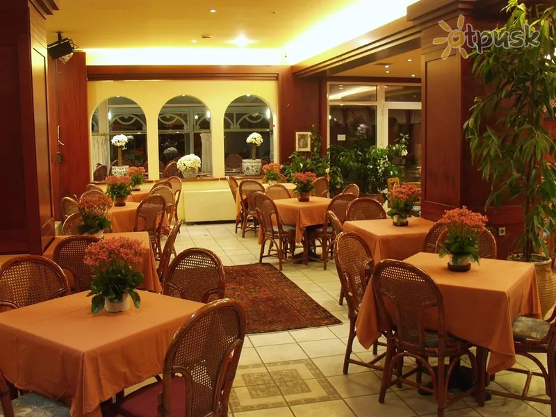 Фото отеля Platon Beach Hotel 3* Пієрія Греція бари та ресторани