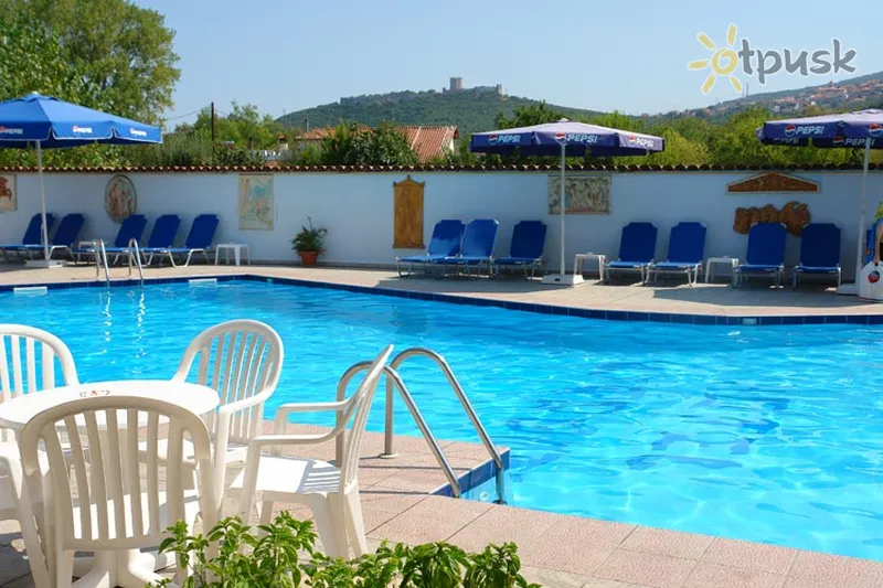 Фото отеля Afroditi Hotel 3* Pieria Graikija išorė ir baseinai