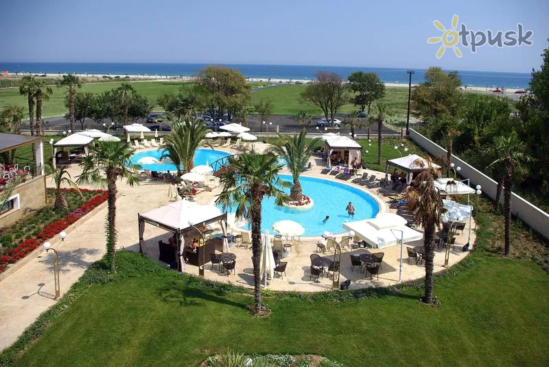Фото отеля Mediterranean Princess 4* Пієрія Греція екстер'єр та басейни