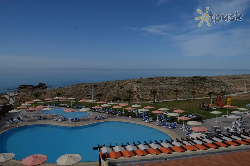 Фото отеля Aktea Beach Village 4* Ayia Napa Kipras išorė ir baseinai