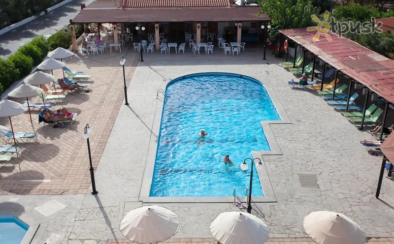 Фото отеля Galini Hotel 3* par. Krēta - Herakliona Grieķija ārpuse un baseini