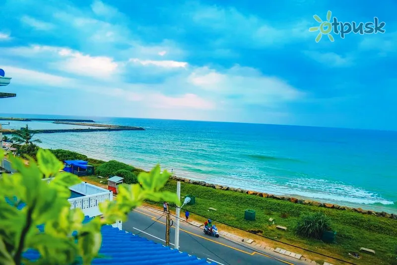 Фото отеля Hikka Ocean Resort 3* Хіккадува Шрі Ланка пляж