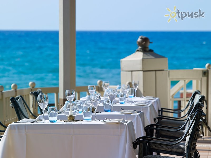 Фото отеля Aldemar Olympian Village Family Resort 5* Пелопоннес Греция бары и рестораны
