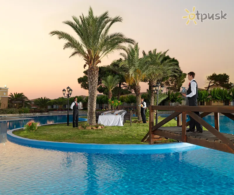Фото отеля Aldemar Olympian Village Family Resort 5* Peloponesas Graikija išorė ir baseinai