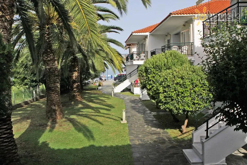 Фото отеля Miramare Bungalows 2* Halkidiki — Sitonija Grieķija ārpuse un baseini