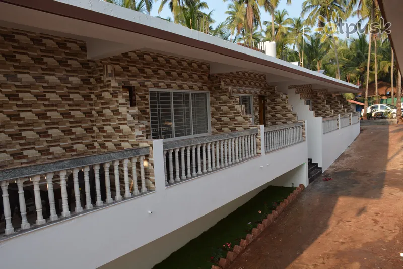 Фото отеля Sai Ganesh Hotel 2* Šiaurės Goa Indija išorė ir baseinai