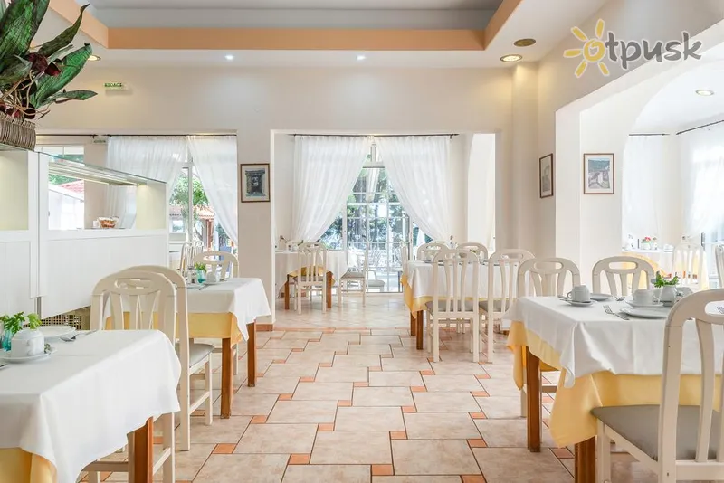 Фото отеля Porfi Beach Hotel 3* Chalkidikė – Sitonija Graikija barai ir restoranai