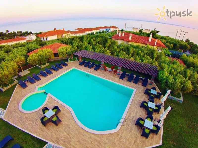 Фото отеля Sunday Summer Resort 3* Halkidiki — Sitonija Grieķija ārpuse un baseini