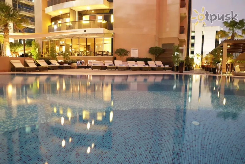 Фото отеля Majestic City Retreat Hotel 4* Dubajus JAE išorė ir baseinai