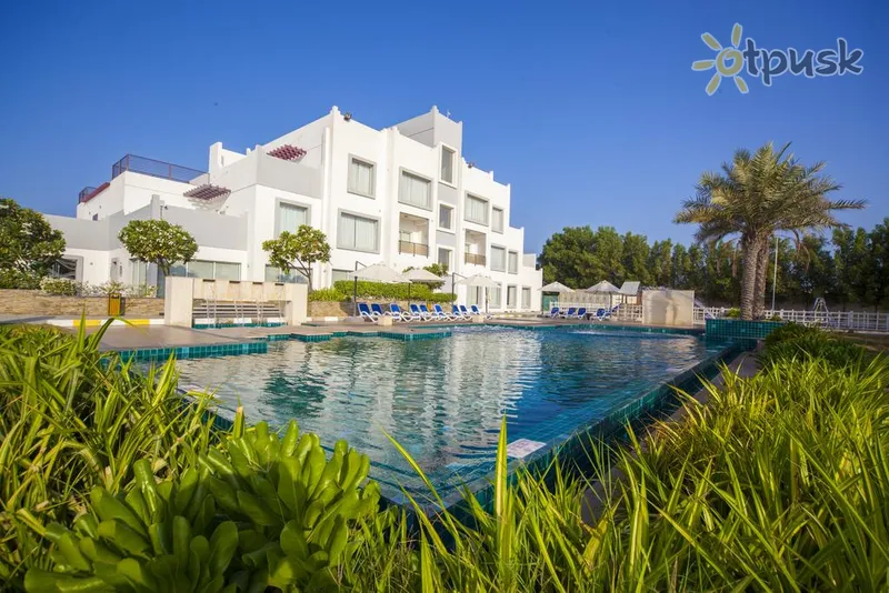 Фото отеля Pearl Hotel & Spa 4* Um Al Quwain JAE išorė ir baseinai