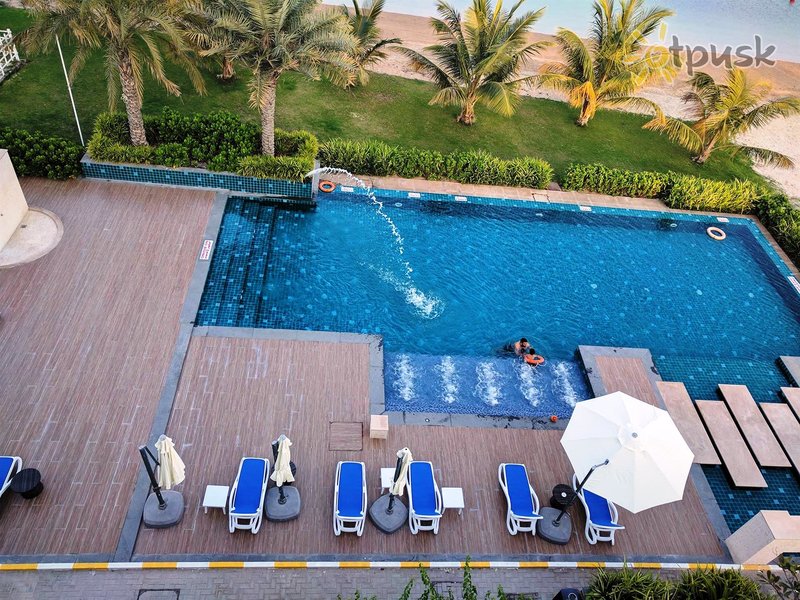 Фото отеля Pearl Hotel & Spa 4* Умм Аль-Кувейн ОАЭ экстерьер и бассейны