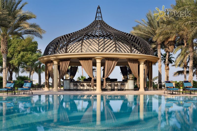 Фото отеля One & Only Royal Mirage The Arabian Court 5* Дубай ОАЕ екстер'єр та басейни