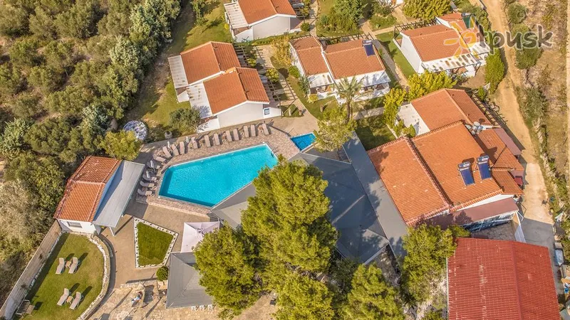 Фото отеля Coral Blue Beach Hotel 3* Halkidiki — Sitonija Grieķija ārpuse un baseini