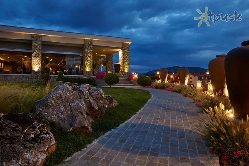 Фото отеля Limneon Crystal Resort Hotel 5* Kastoria Grieķija ārpuse un baseini